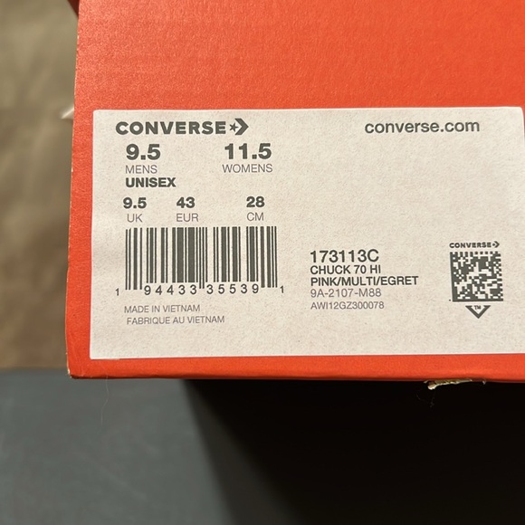 New mens size 9.5 CONVERSE CHUCK 70 SKELETON. Limited Edition - Picture 8 of 8